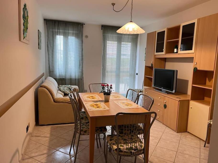 Appartamento Tranquillo Con Patio E Piscina La Caduta Exteriér fotografie