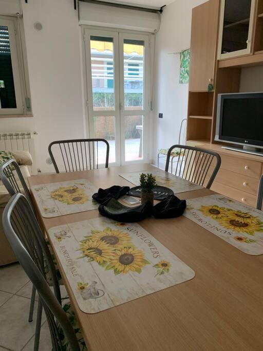 Appartamento Tranquillo Con Patio E Piscina La Caduta Exteriér fotografie